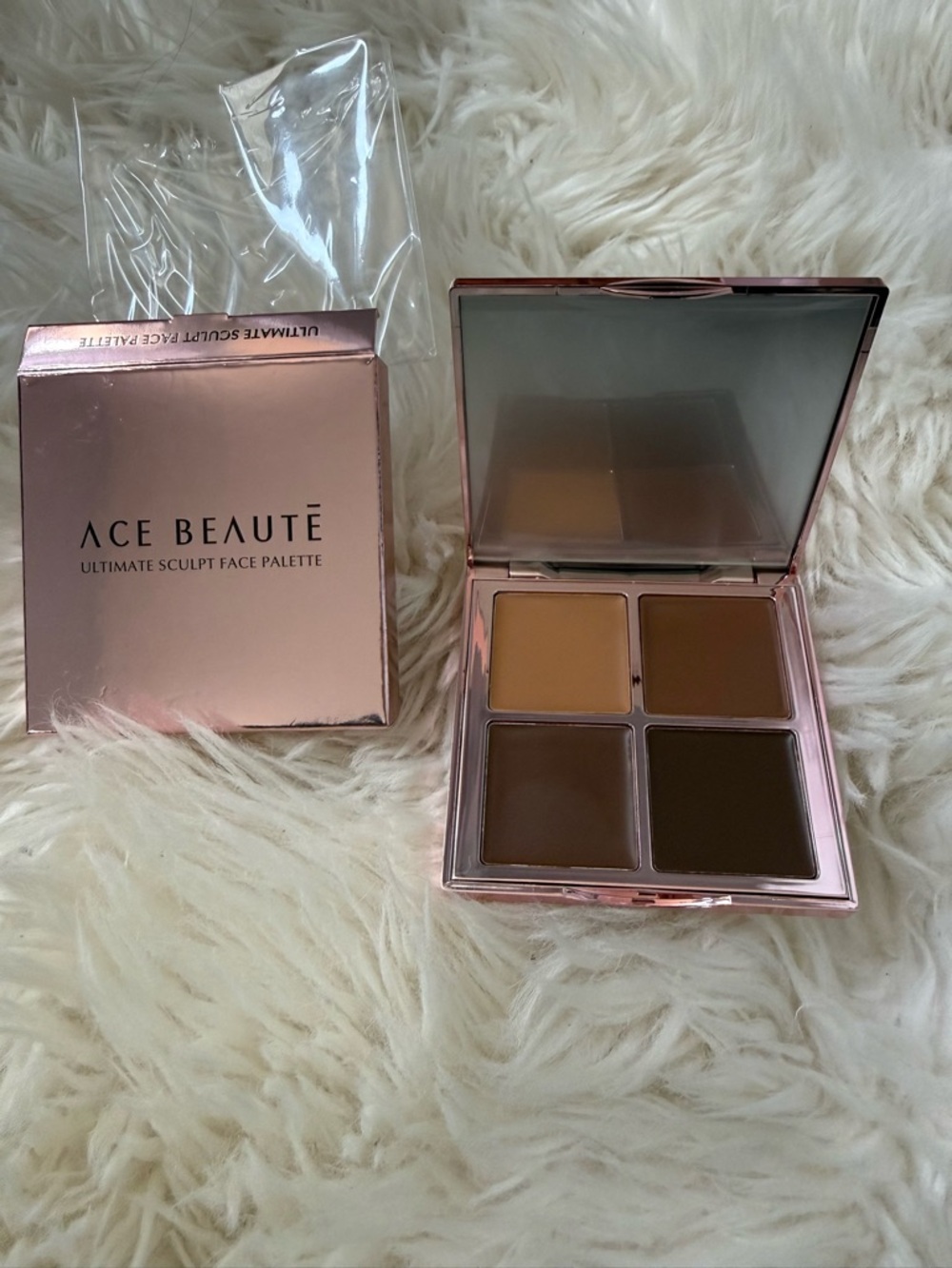 NEW in Box- Ace Beaute Ultimate Sculpt Face Palette